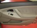 Desert Sand Metallic - Camry LE Photo No. 24