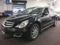Black - R 500 4Matic Photo No. 1