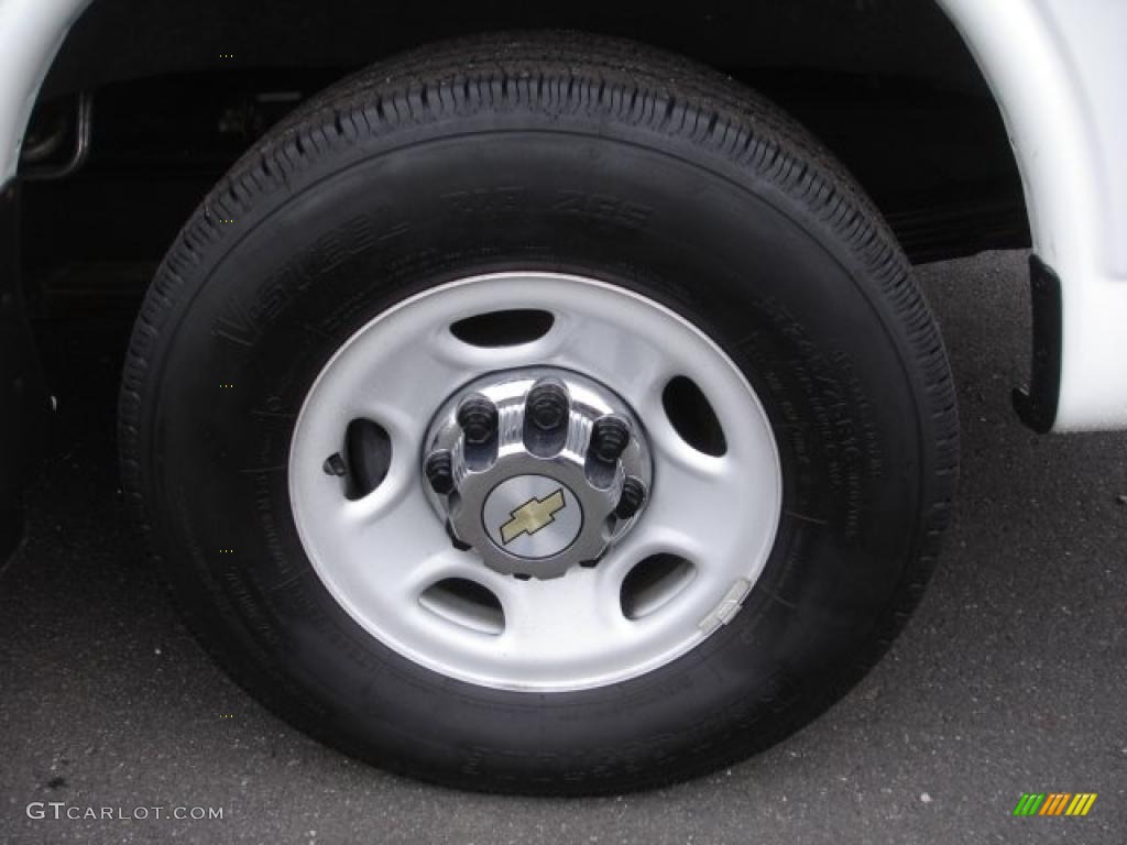 2010 Chevrolet Express LS 3500 Passenger Van Wheel Photo #48123328