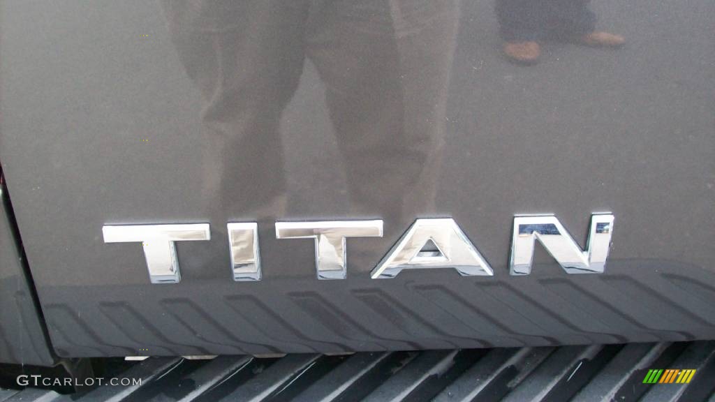 2008 Titan SE King Cab - Smoke Gray / Almond photo #17