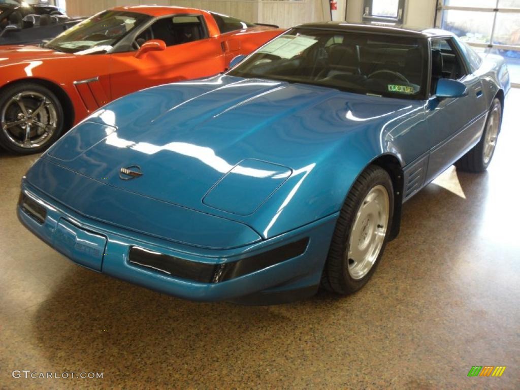 Medium Quasar Blue Metallic 1992 Chevrolet Corvette Coupe Exterior Photo #48125467