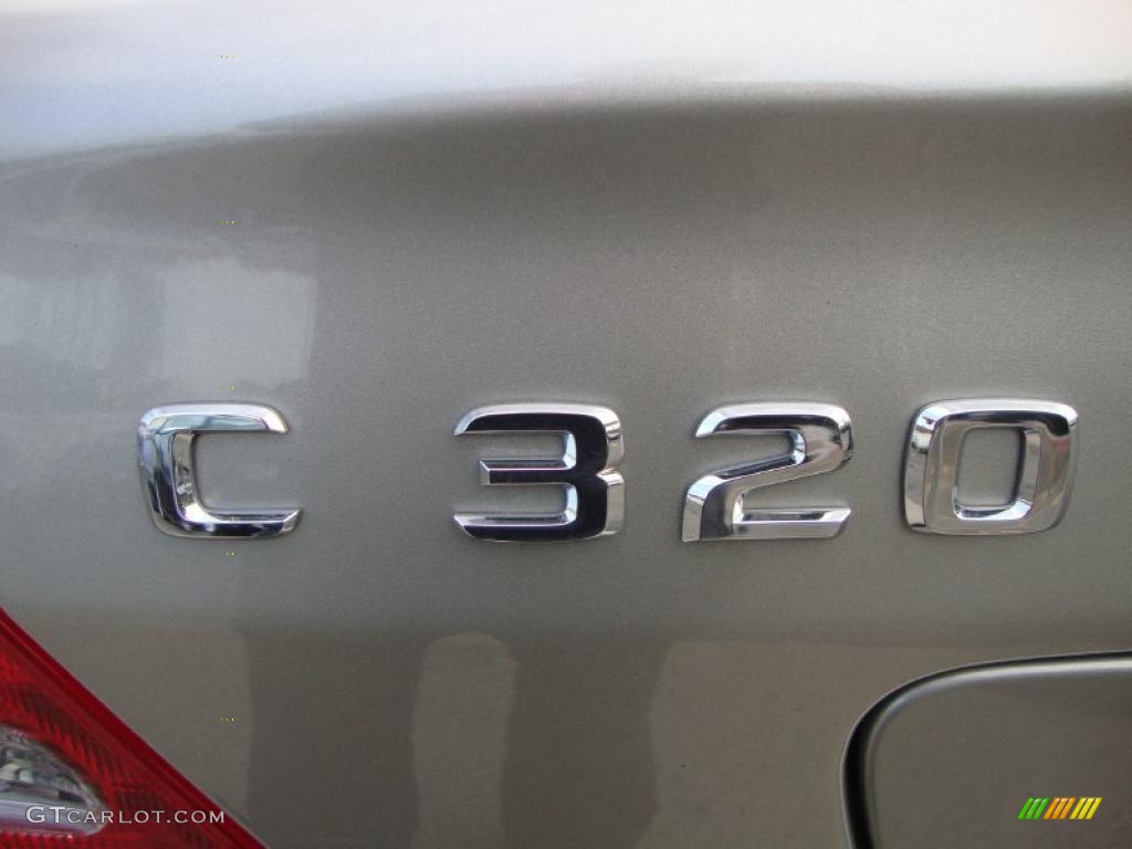 2003 Mercedes-Benz C 320 Sedan Marks and Logos Photos