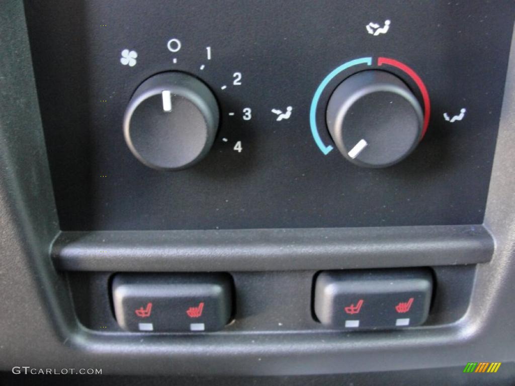 2011 Ford Expedition EL King Ranch 4x4 Controls Photo #48128140