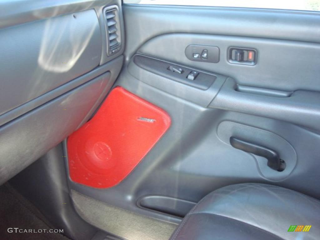 2004 Silverado 1500 SS Extended Cab AWD - Victory Red / Dark Charcoal photo #21