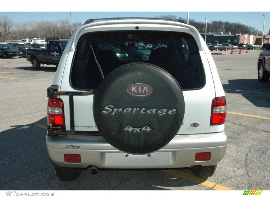 1999 Sportage 4WD - White / Brown photo #5