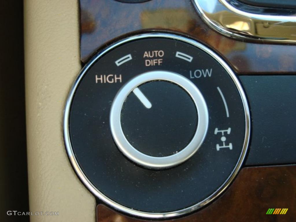 2008 Volkswagen Touareg 2 VR6 Controls Photo #48131516