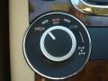 2008 Volkswagen Touareg 2 VR6 Controls