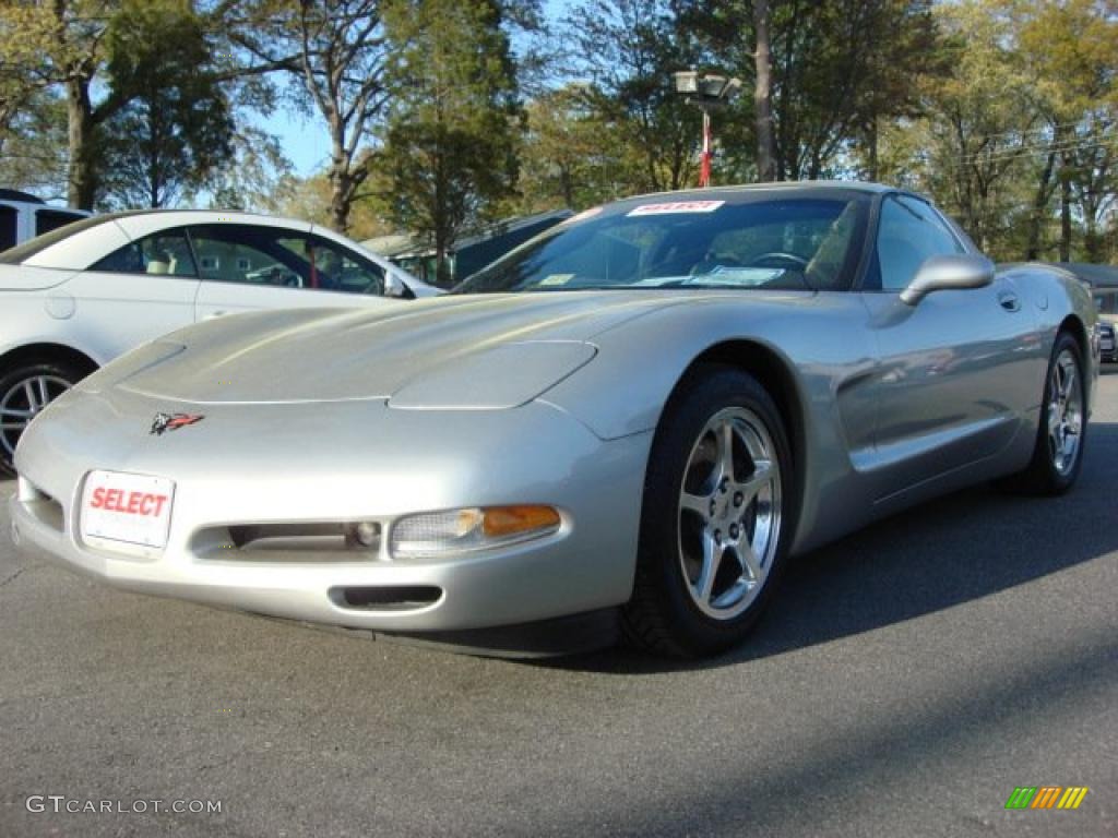2004 Corvette Coupe - Machine Silver Metallic / Light Gray photo #1