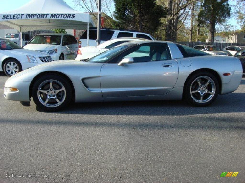 2004 Corvette Coupe - Machine Silver Metallic / Light Gray photo #3