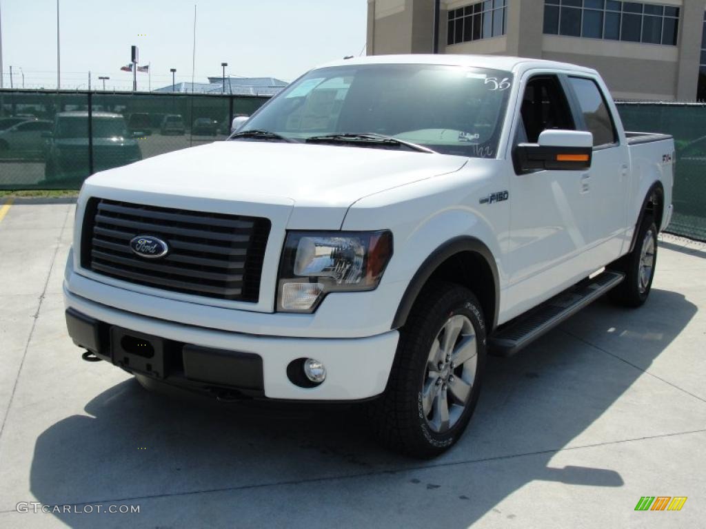 2011 F150 FX4 SuperCrew 4x4 - Oxford White / Black photo #7