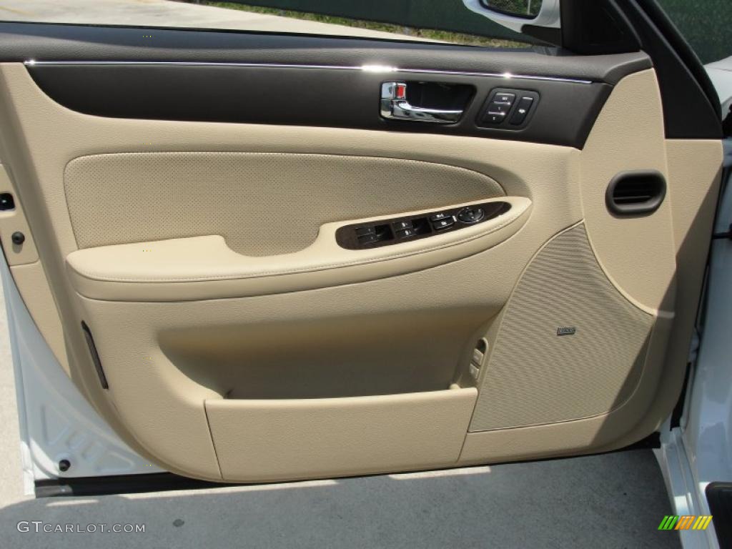 2011 Genesis 3.8 Sedan - White Satin Pearl / Cashmere photo #21