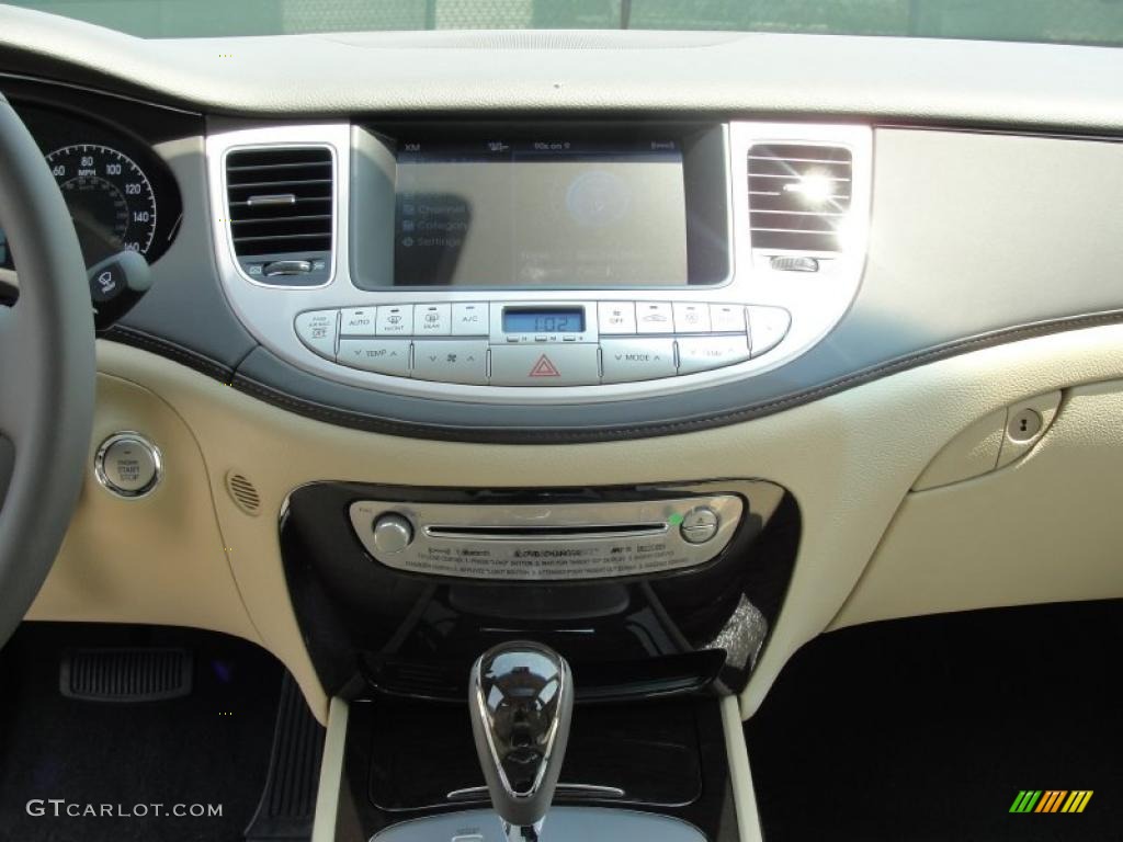 2011 Hyundai Genesis 3.8 Sedan Controls Photo #48133067