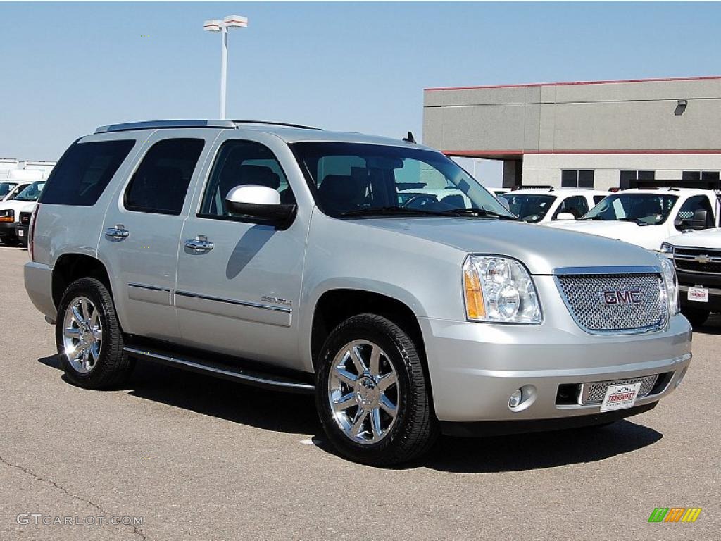 2010 Yukon Denali AWD - Pure Silver Metallic / Ebony photo #1