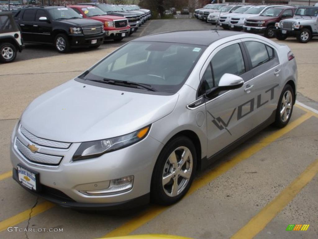 Silver Ice Metallic 2011 Chevrolet Volt Hatchback Exterior Photo #48135101