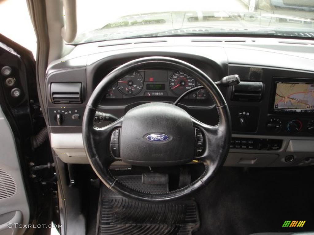 2005 Ford F350 Super Duty XLT SuperCab 4x4 Dually Medium Flint Steering Wheel Photo #48136281