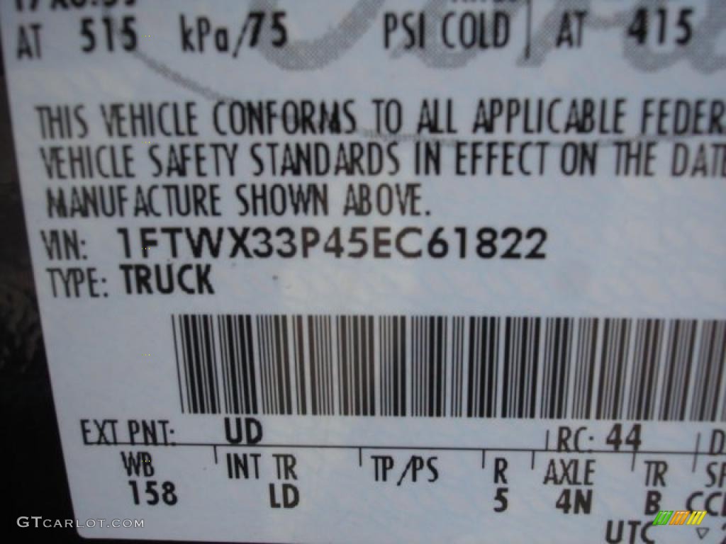 2005 F350 Super Duty Color Code UD for Black Photo #48136296