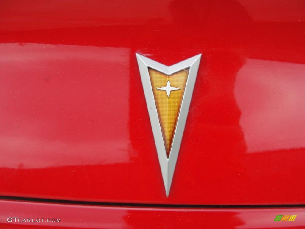 2006 Pontiac GTO Coupe Marks and Logos Photo #48136986