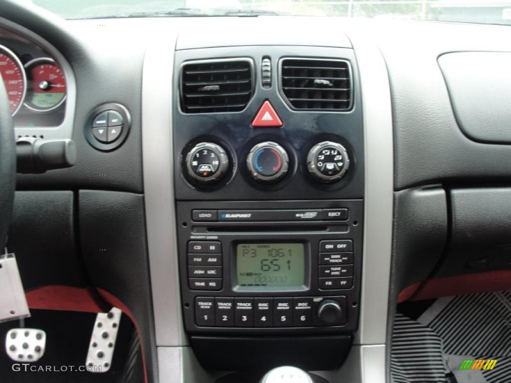 2006 Pontiac GTO Coupe Controls Photo #48137292