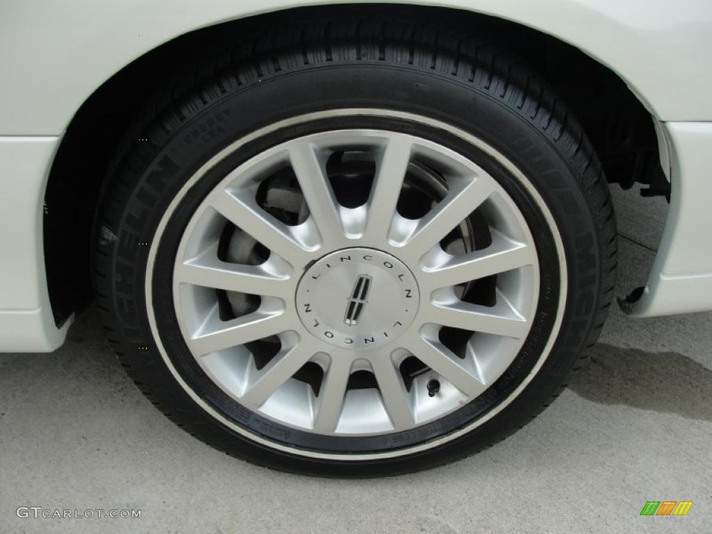 2006 Lincoln Town Car Signature Wheel Photo #48137598