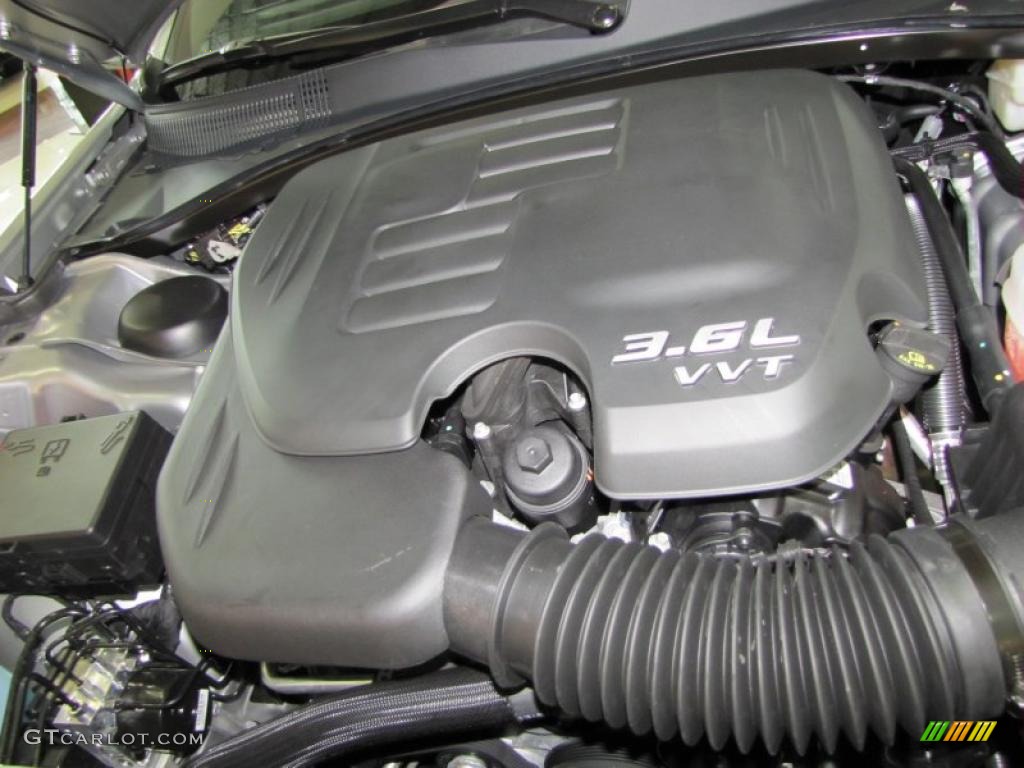 2011 Chrysler 300 Standard 300 Model 3.6 Liter DOHC 24-Valve VVT Pentastar V6 Engine Photo #48138201