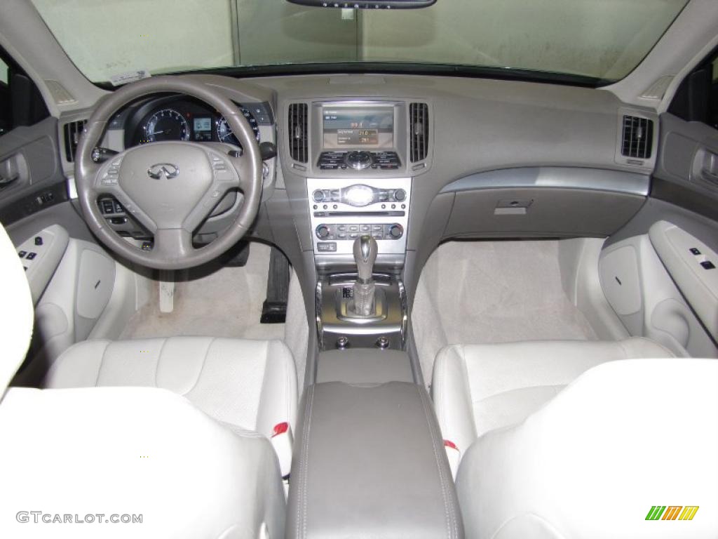 Stone Interior 2010 Infiniti G 37 Journey Sedan Photo #48139141