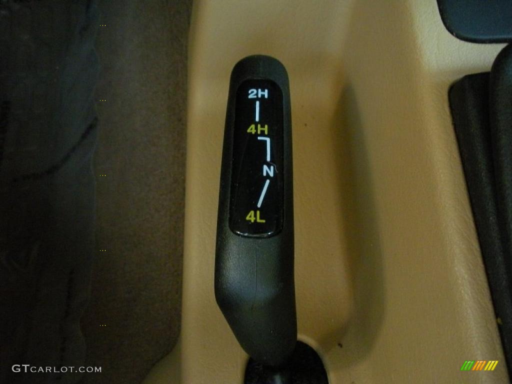 2001 Jeep Wrangler Sahara 4x4 Controls Photos