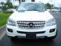 Arctic White - ML 350 4Matic Photo No. 3