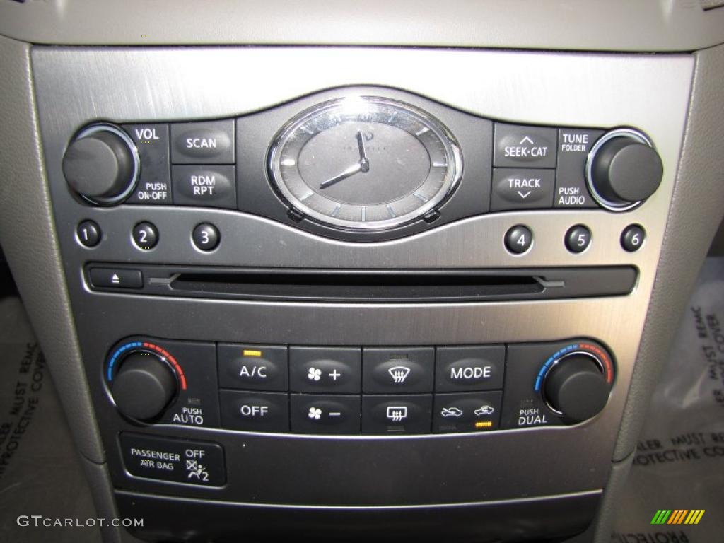 2010 Infiniti G 37 Coupe Controls Photo #48141402
