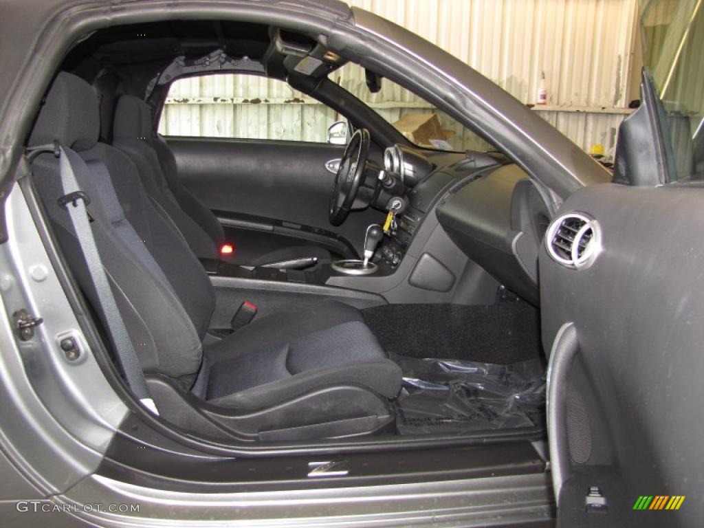 Carbon Interior 2005 Nissan 350Z Enthusiast Roadster Photo #48142857