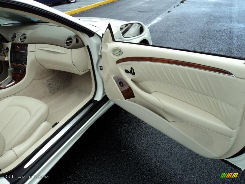 2008 CLK 550 Cabriolet - Arctic White / Stone photo #21