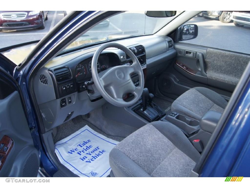Gray Interior 2002 Isuzu Rodeo LS 4WD Photo #48144129