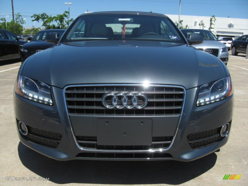 2011 A5 2.0T Convertible - Meteor Grey Pearl Effect / Light Grey photo #2