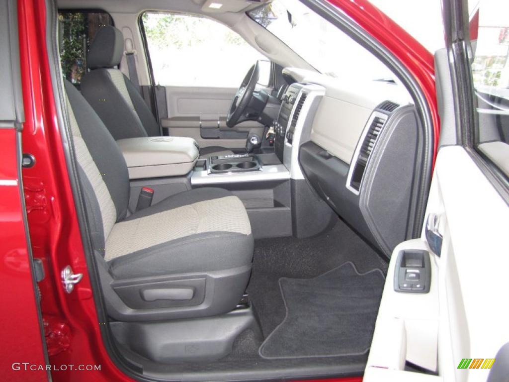 2009 Ram 1500 SLT Quad Cab - Inferno Red Crystal Pearl / Dark Slate/Medium Graystone photo #9