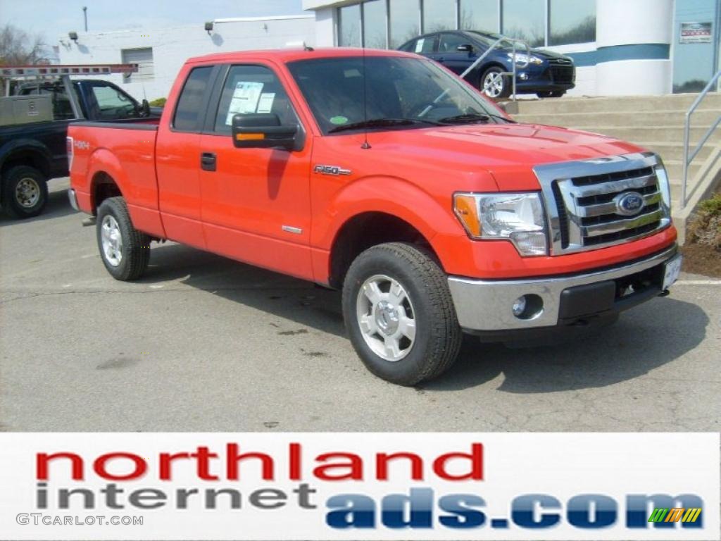 2011 F150 XLT SuperCab 4x4 - Race Red / Steel Gray photo #2
