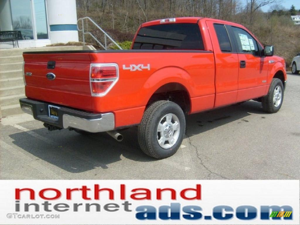 2011 F150 XLT SuperCab 4x4 - Race Red / Steel Gray photo #7