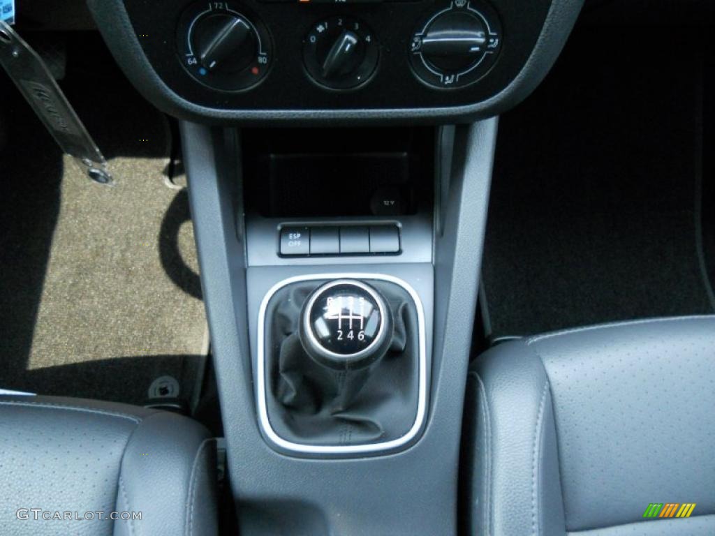 2009 Volkswagen Jetta TDI Sedan 6 Speed Manual Transmission Photo #48148649