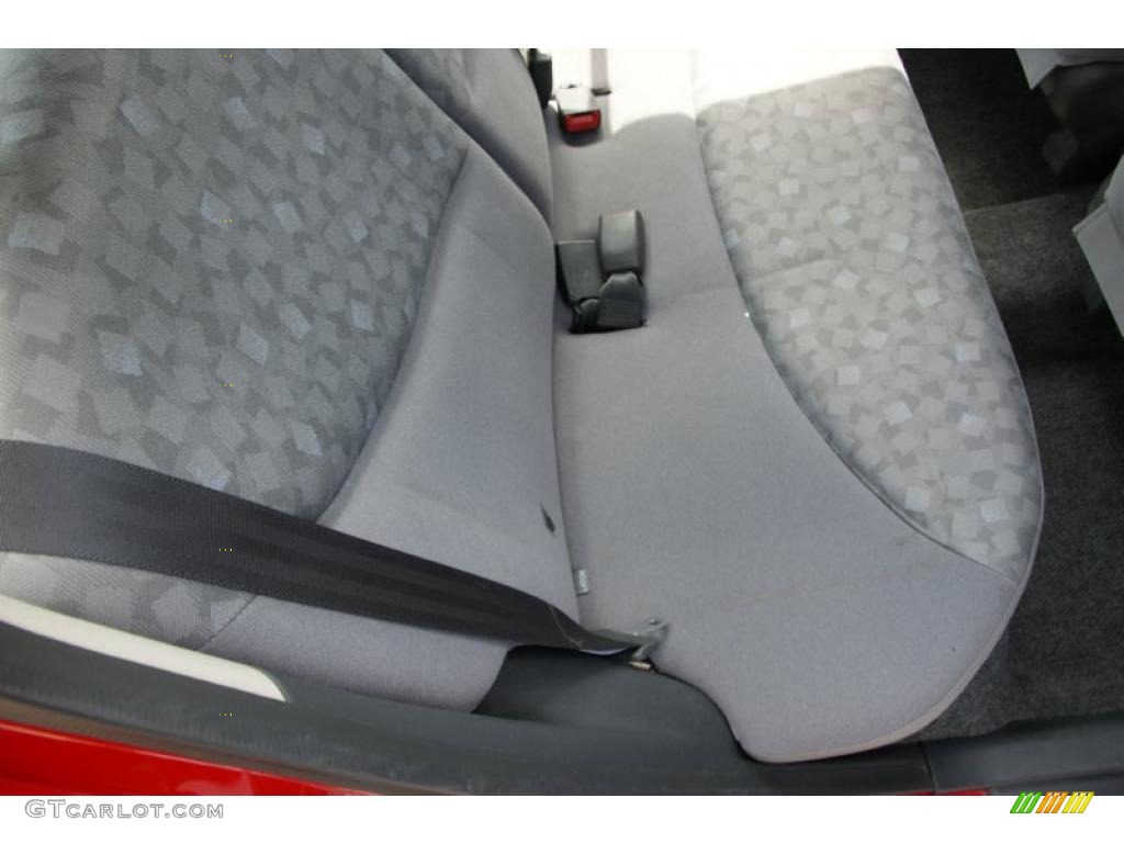 2001 ECHO Sedan - Absolutely Red / Warm Gray photo #18