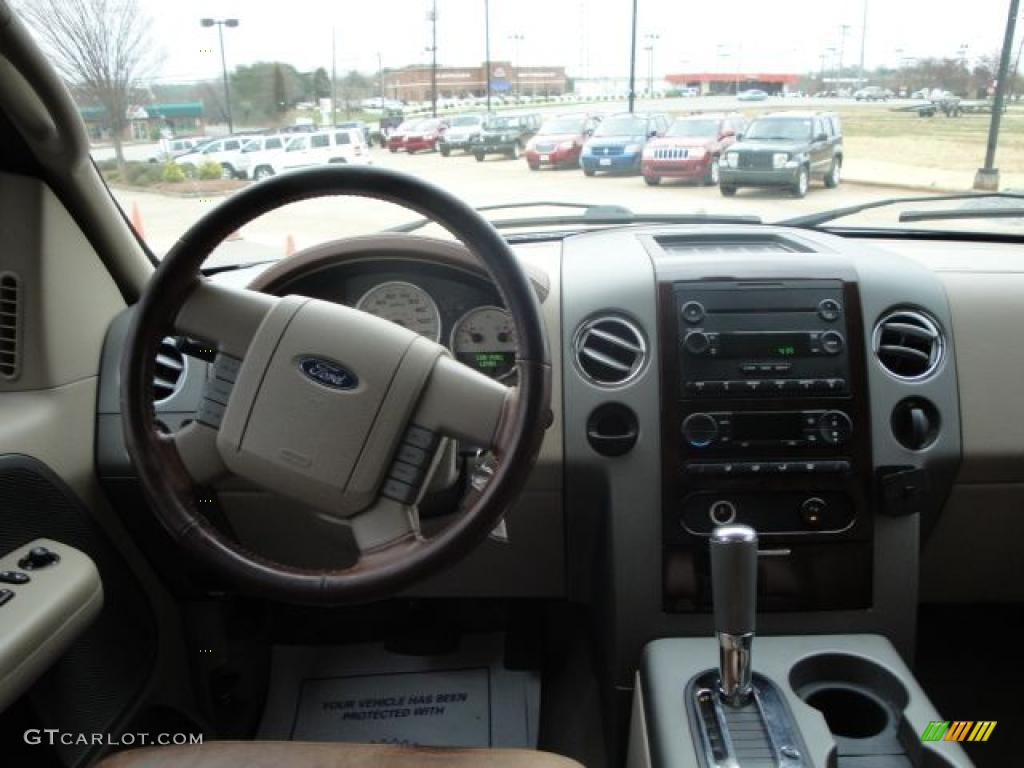 2006 F150 King Ranch SuperCrew - Black / Castano Brown Leather photo #18