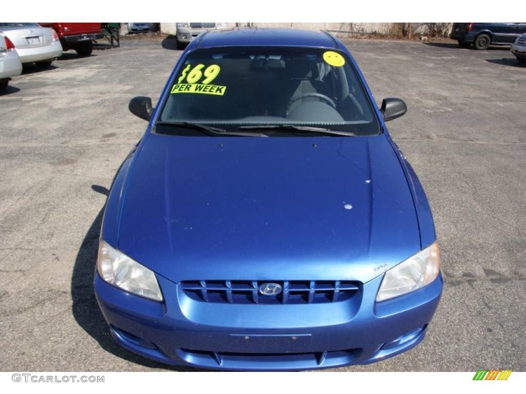 2002 Accent GL Sedan - Coastal Blue / Gray photo #2