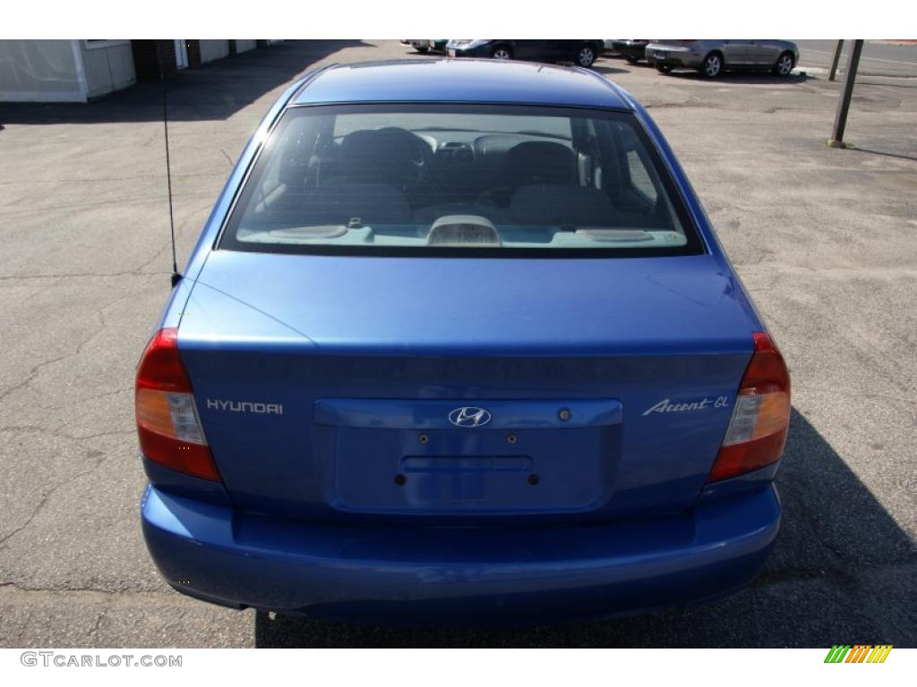 2002 Accent GL Sedan - Coastal Blue / Gray photo #5
