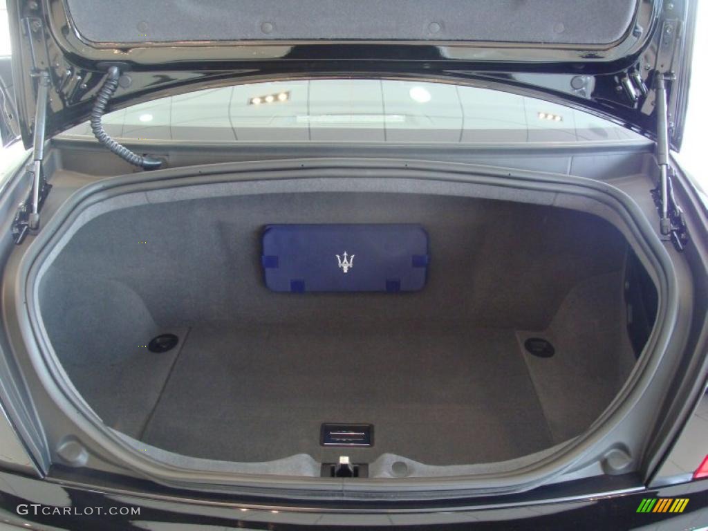 2011 Maserati Quattroporte S Trunk Photo #48150635