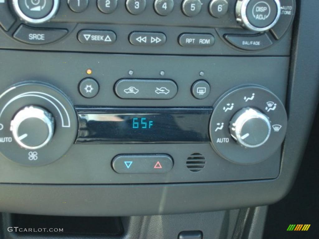 2006 Chevrolet Malibu Maxx SS Wagon Controls Photo #48150662