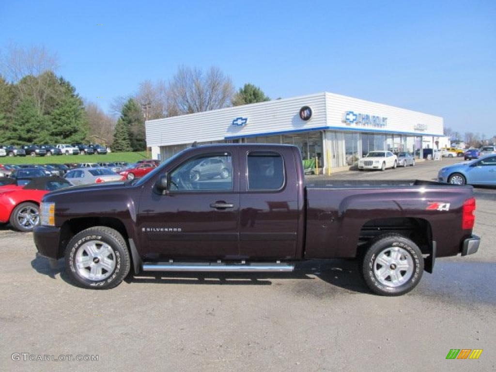 2008 Silverado 1500 Z71 Extended Cab 4x4 - Dark Cherry Metallic / Ebony photo #2