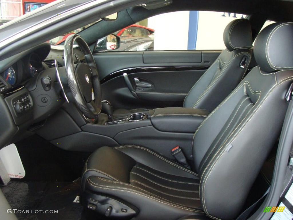 Nero Interior 2011 Maserati GranTurismo S Photo #48150902