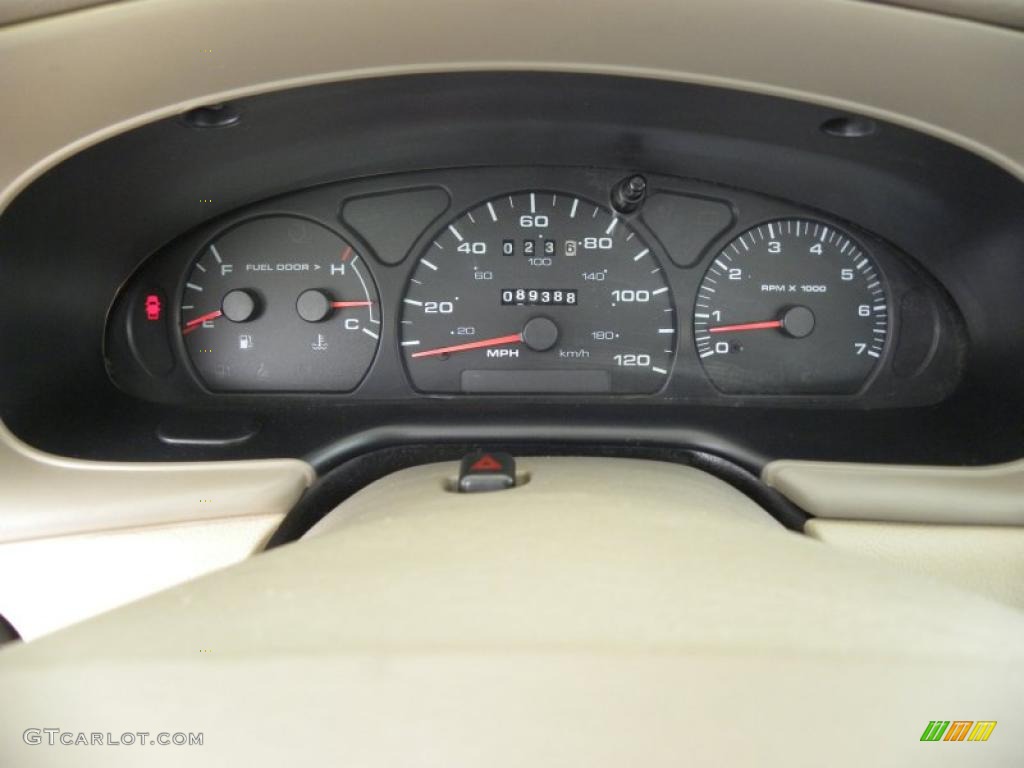 2003 Ford Taurus SES Gauges Photo #48151577