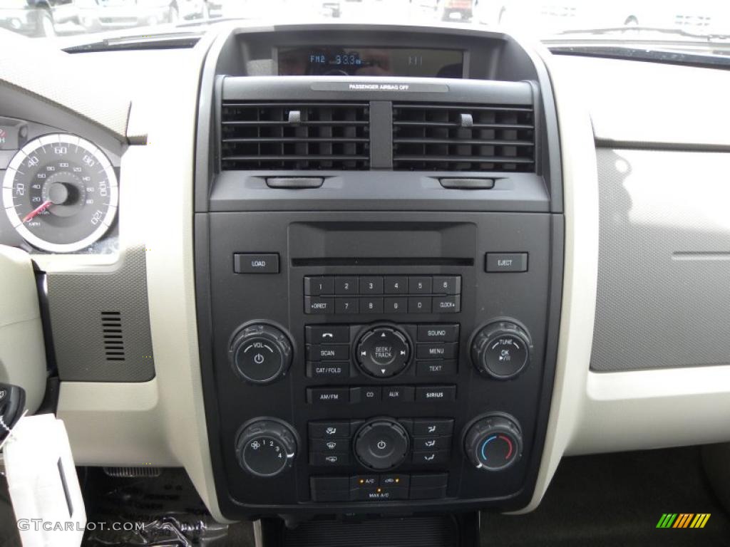 2011 Ford Escape XLS Controls Photo #48153083