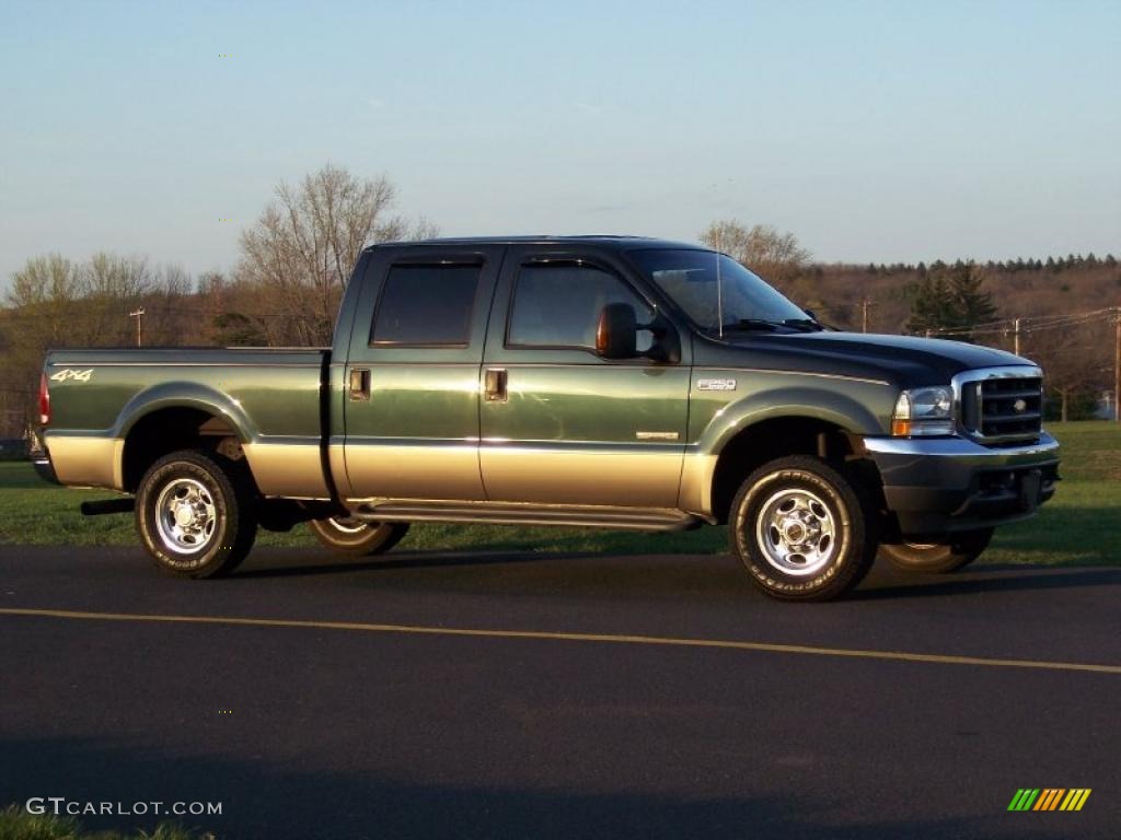 2004 F250 Super Duty Lariat Crew Cab 4x4 - Dark Green Satin Metallic / Medium Parchment photo #14