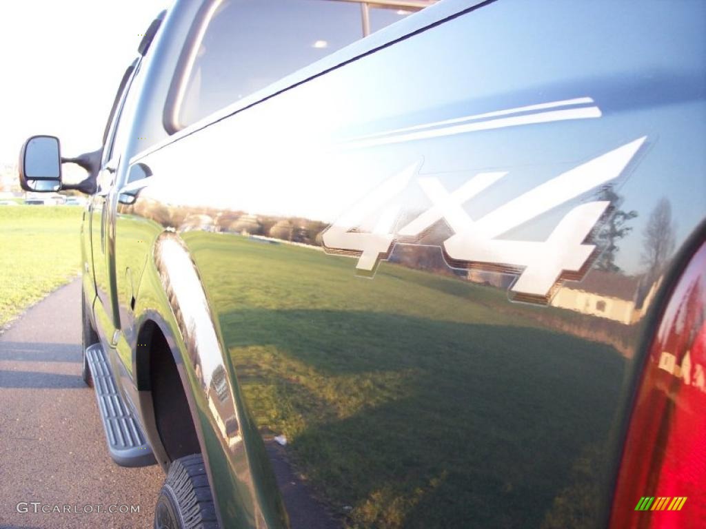 2004 F250 Super Duty Lariat Crew Cab 4x4 - Dark Green Satin Metallic / Medium Parchment photo #25