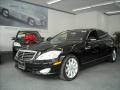 Black - S 550 Sedan Photo No. 1