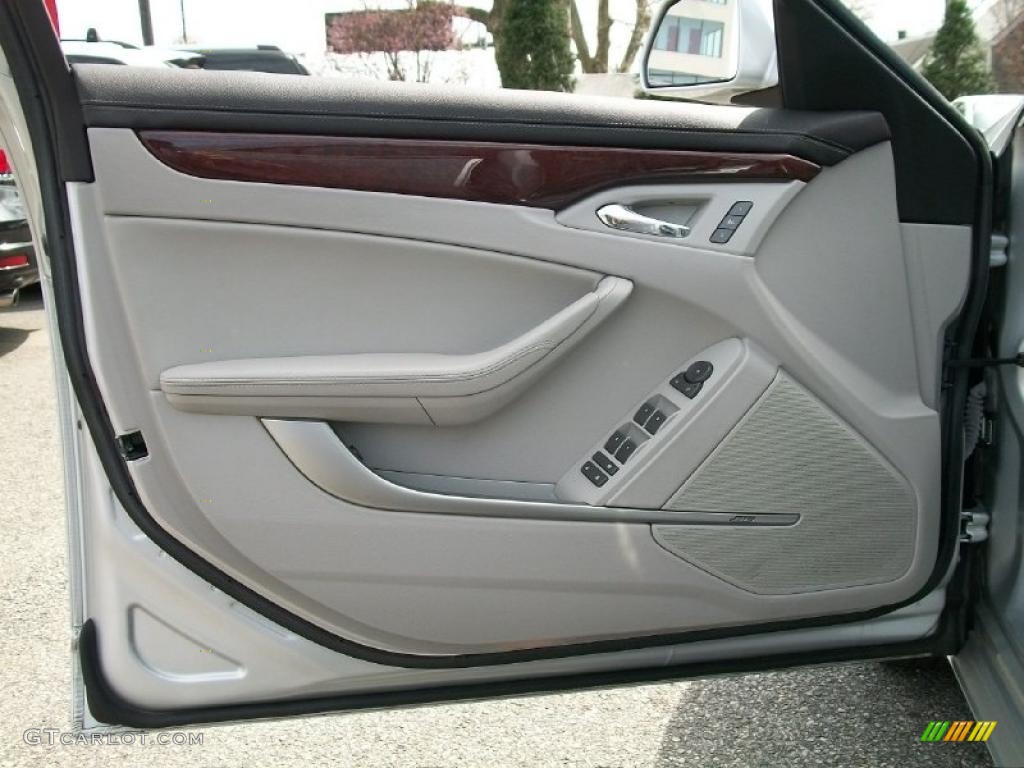 2009 CTS 4 AWD Sedan - Radiant Silver / Light Titanium/Ebony photo #9